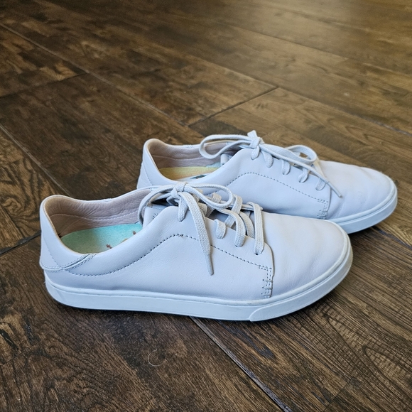 OluKai Shoes - OLUKAI PEHUEA LI'LLI WOMENS LEATHER SNEAKERS SIZE 7.5